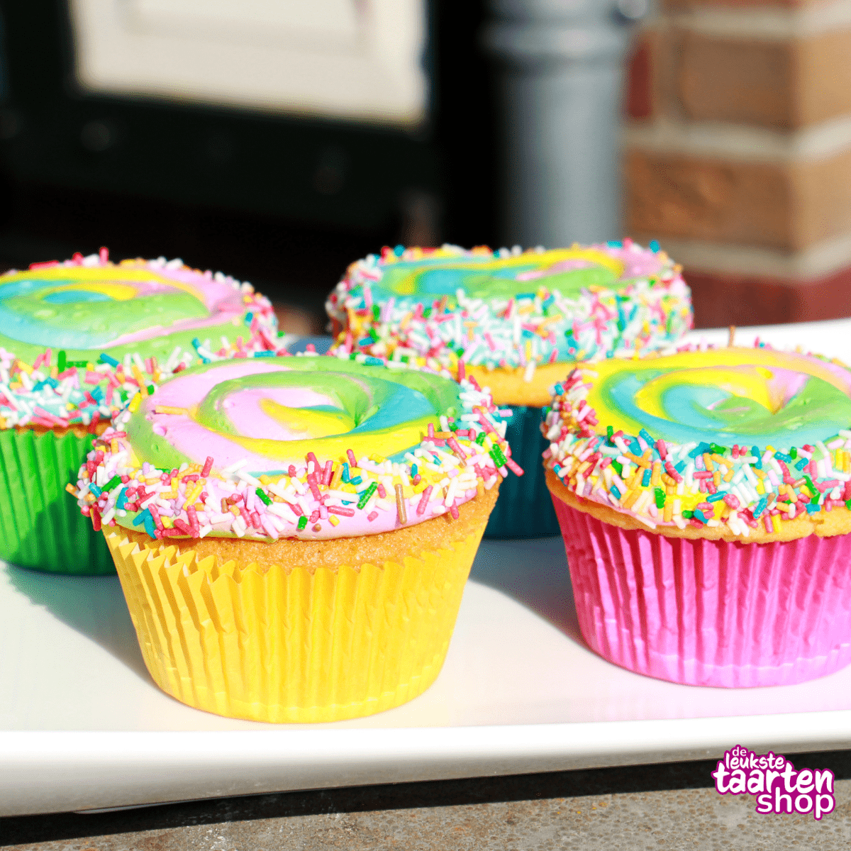 Gekleurde Cupcakes met een Randje