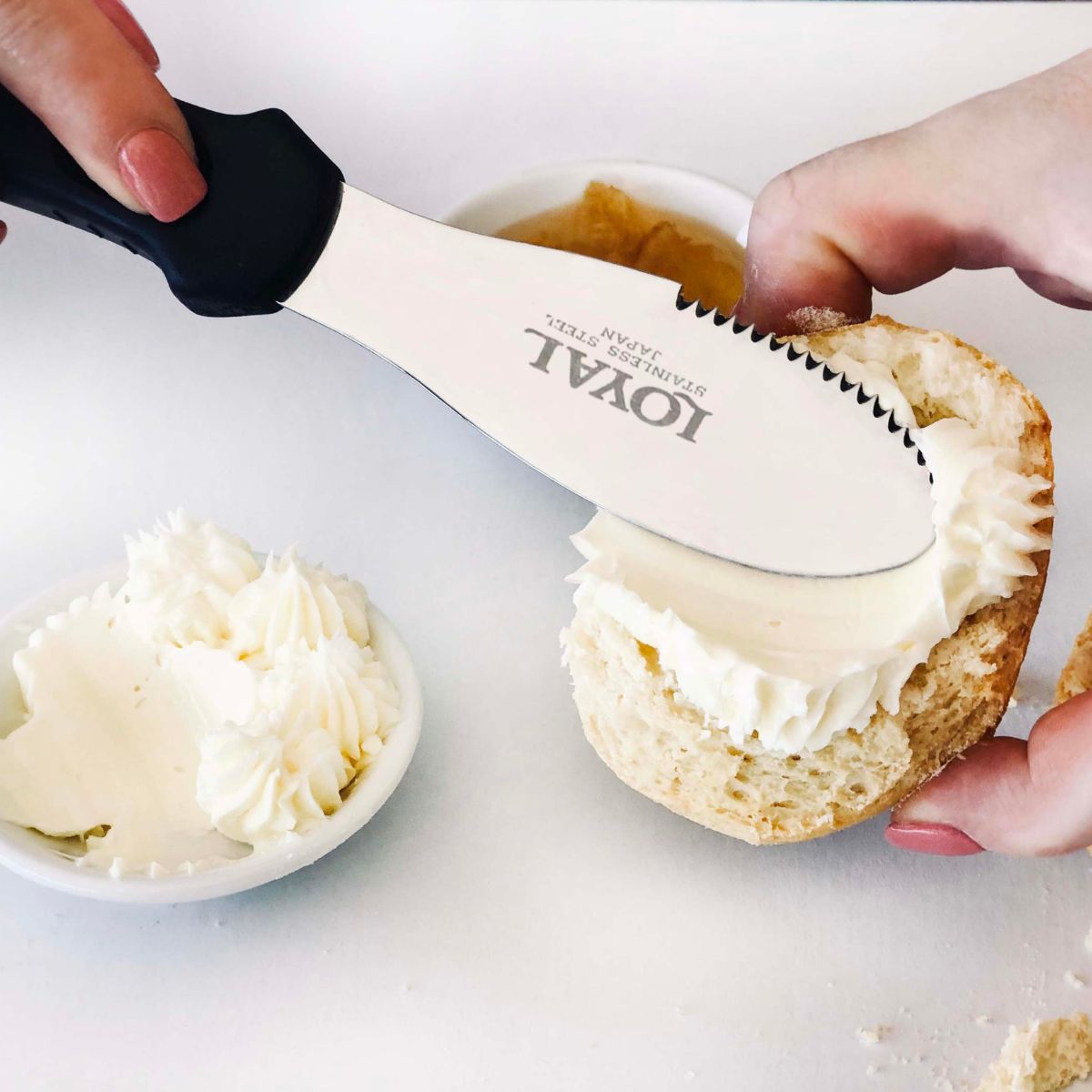 LOYAL 2 in 1 Botermes en Paletmes 9cm