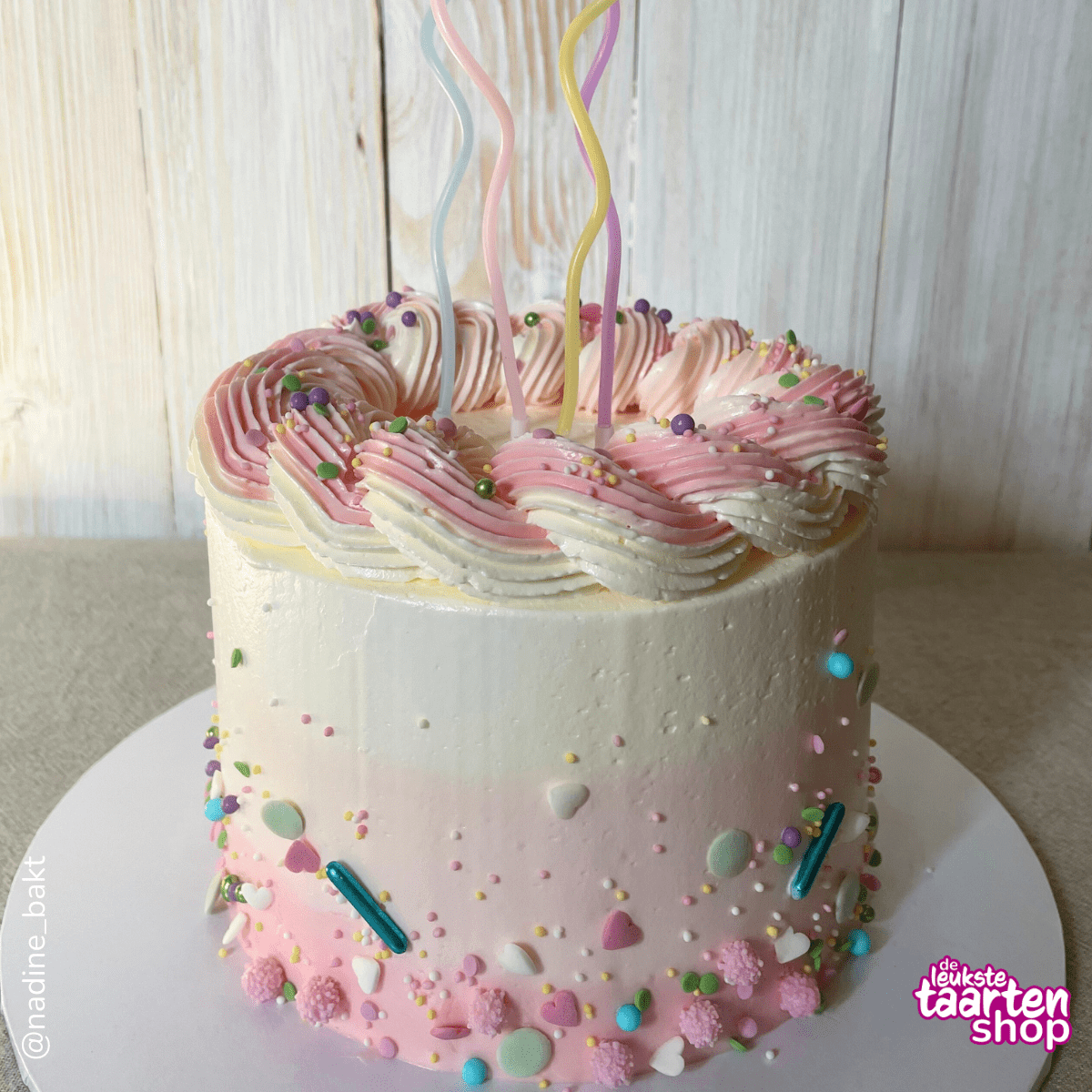 Roze Verjaardagstaart