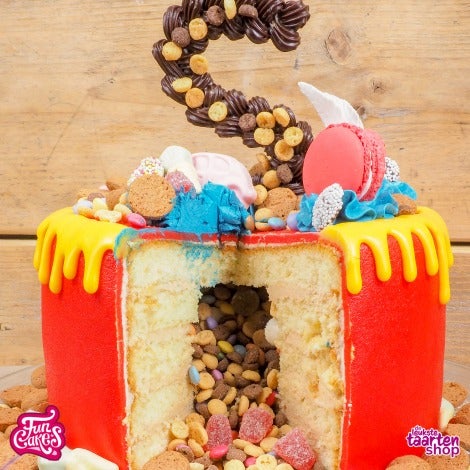 Gevulde Sinterklaas drip taart
