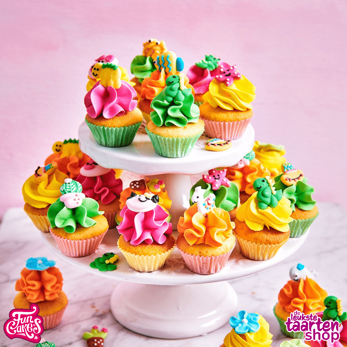 Mini cupcakes met suikerdecoraties