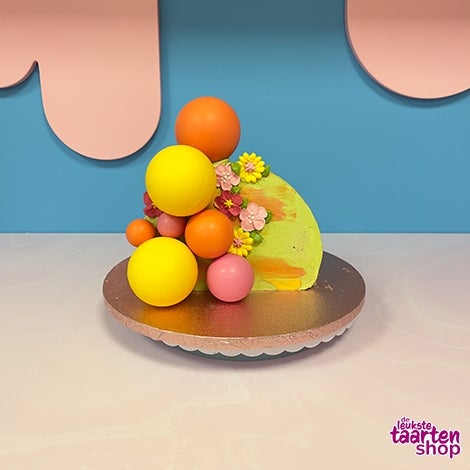 Cake Top Forward Cake
