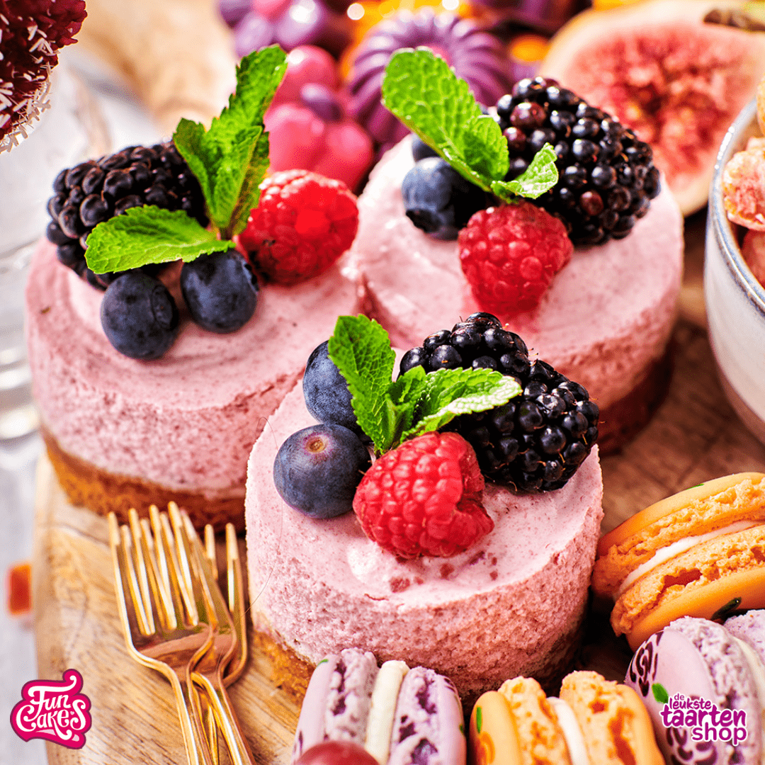 Recept voor Mini Slofjes met Bosvruchten Bavarois en Fruit