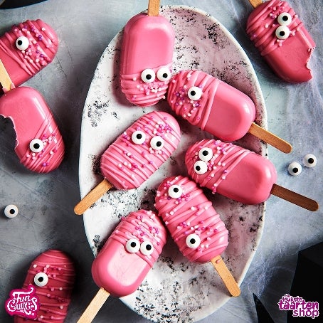 Roze Halloween Cakesicles