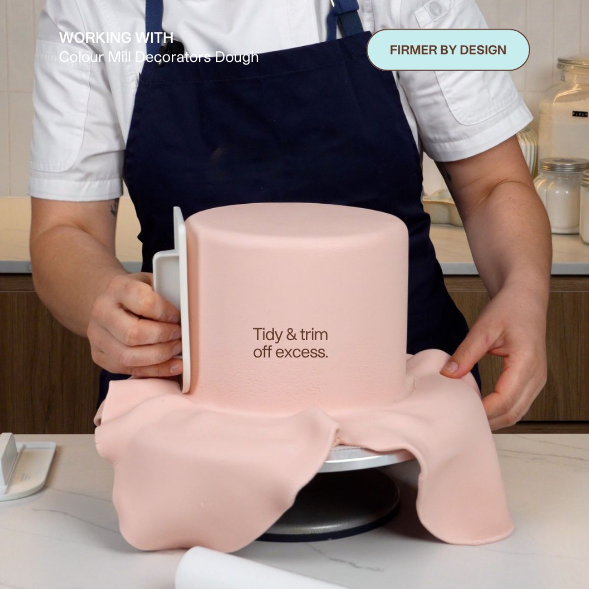 Colour Mill Fondant Decorators Dough Wit 4kg