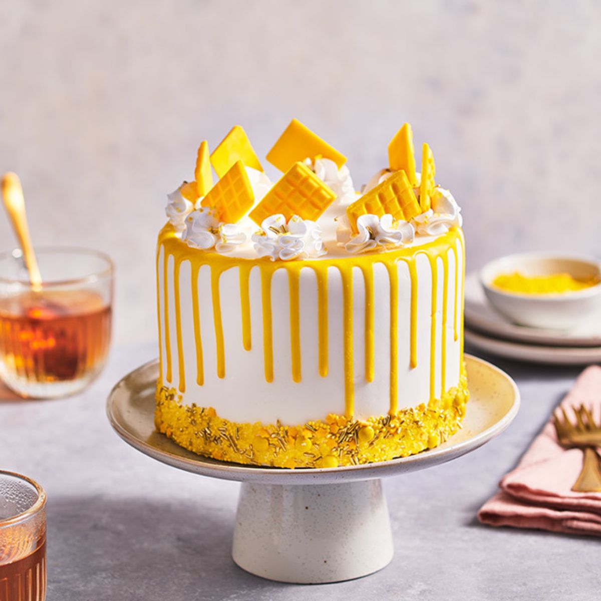 FunCakes Cake Drip Geel 180 g