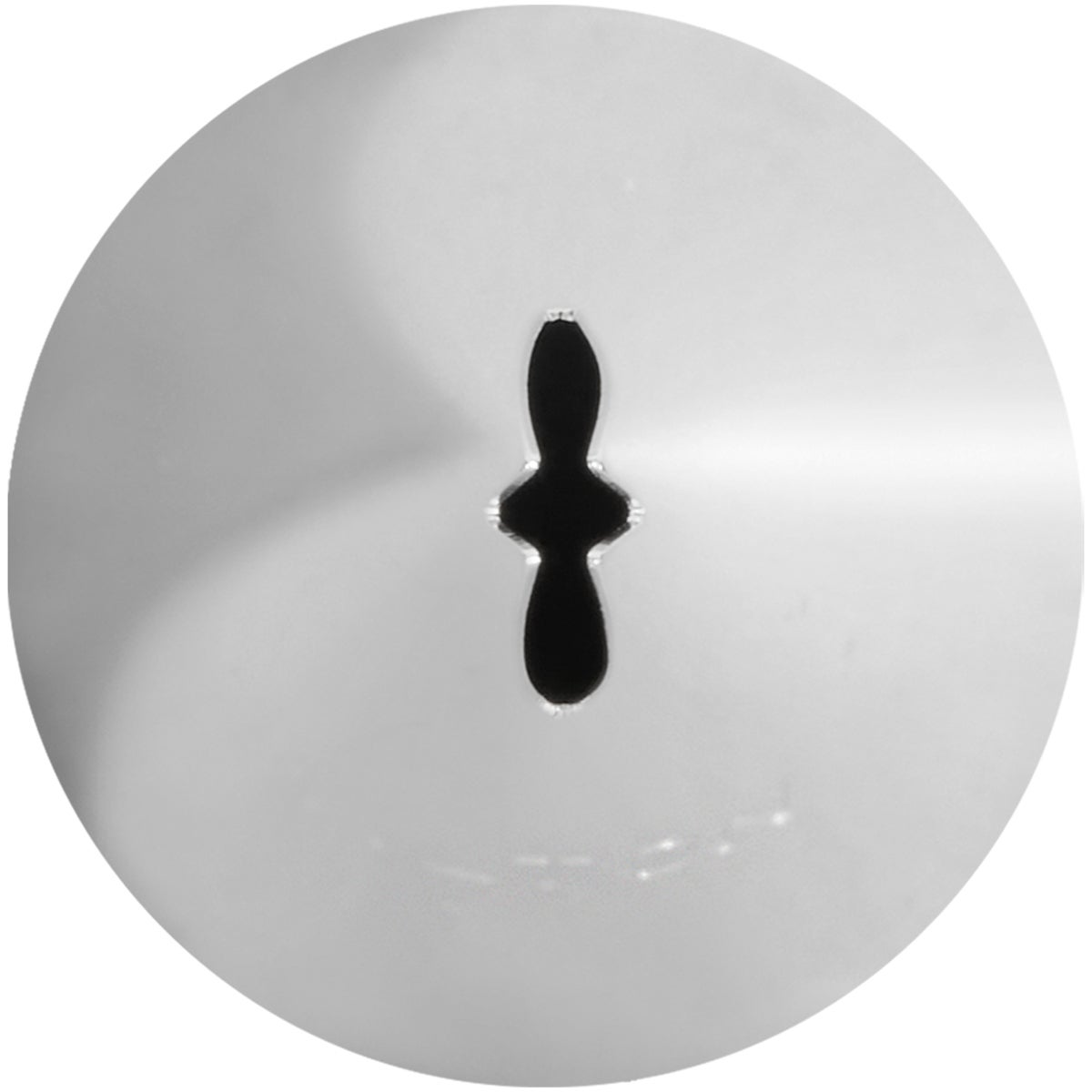 Wilton Decorating Tip #067 Leaf Carded