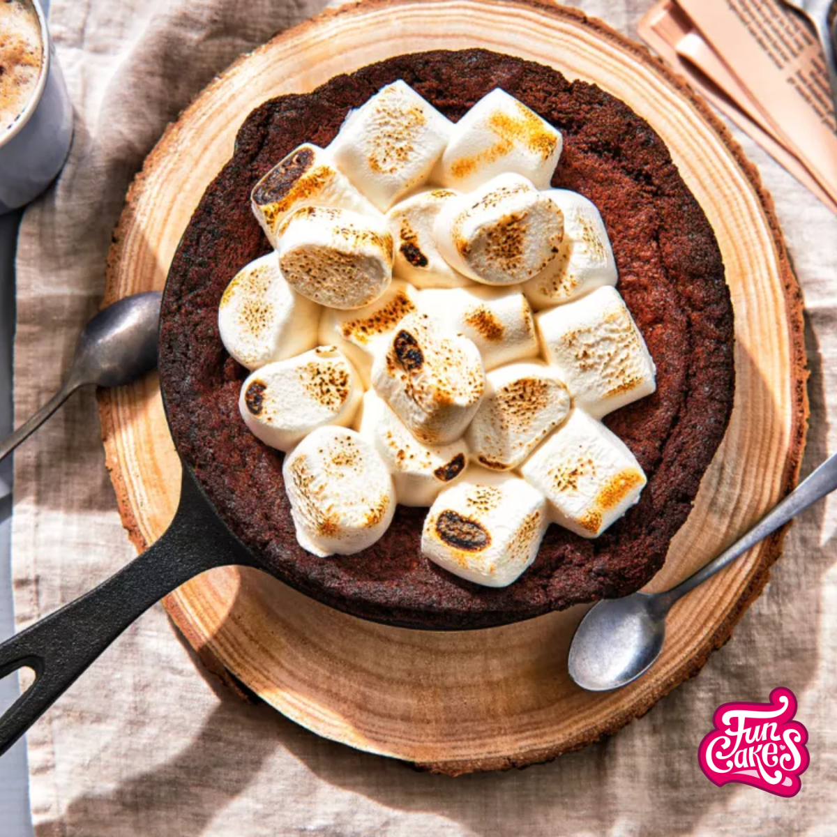 Skillet Cookie met Marshmallows
