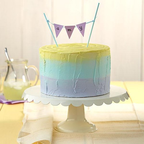 Archaïsch driehoek schattig Recept: Pastel verjaardag taart | Deleukstetaartenshop.nl